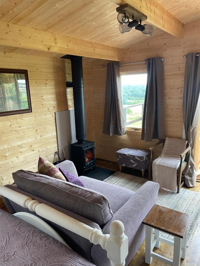 Cosy Cabin In Annie'S Meadow West Meon Dış mekan fotoğraf